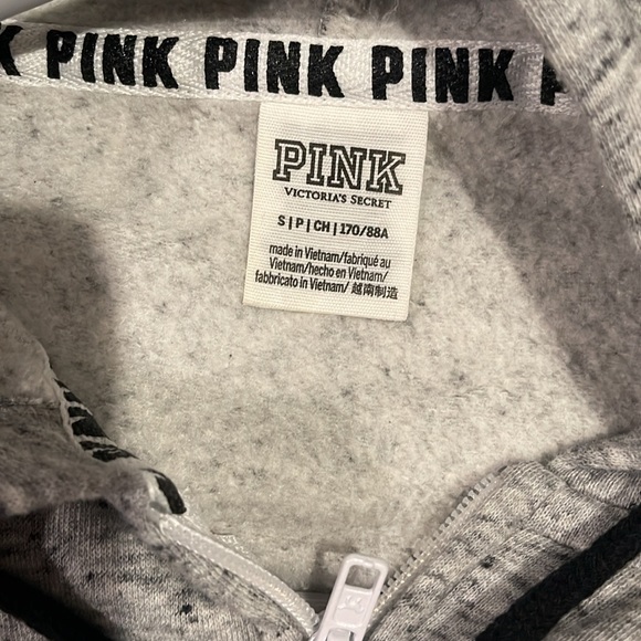 Pink Vs zip up hoodie size Small - Picture 6 of 9